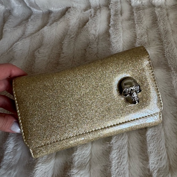 Lux de Ville Handbags - Lux de Ville champagne vinyl wallet